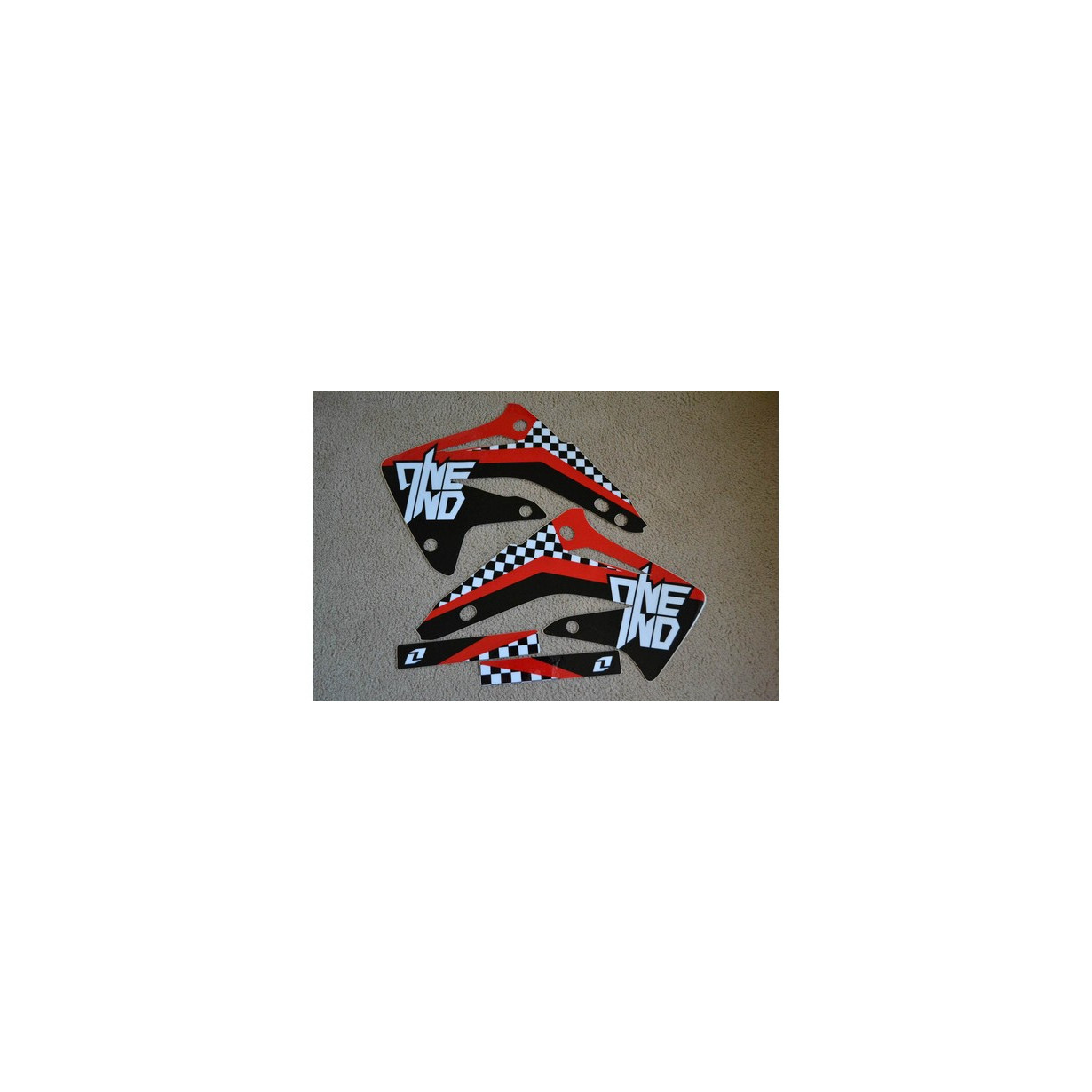 Kit Déco 85 cr 03 04 05 06 CHECKERS ONE (REFH9009)
